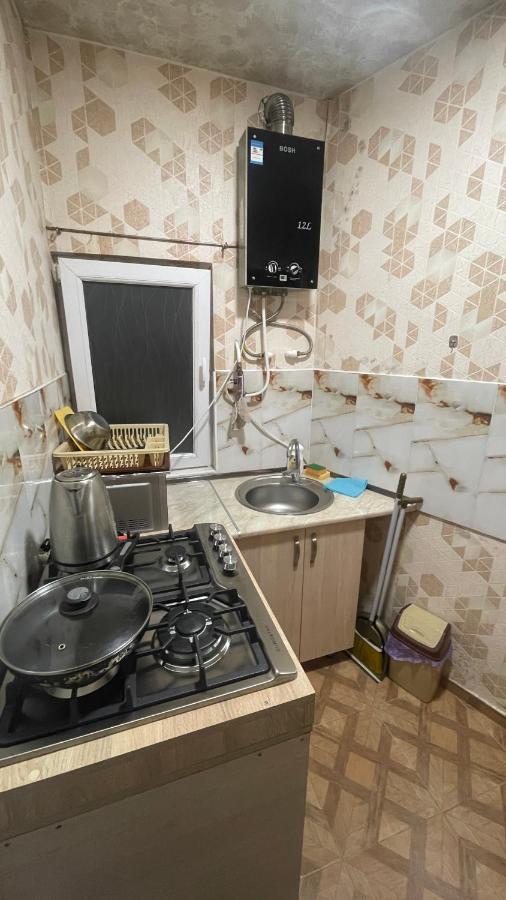 Tamara'S Apartament In Avlabari Tbilisi Exterior foto